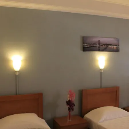 בית הארחה Residencial Duque De Saldanha ליסבון