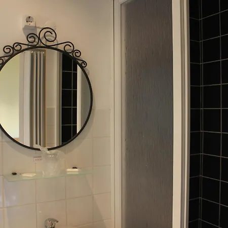 Residencial Duque De Saldanha בית הארחה 3*