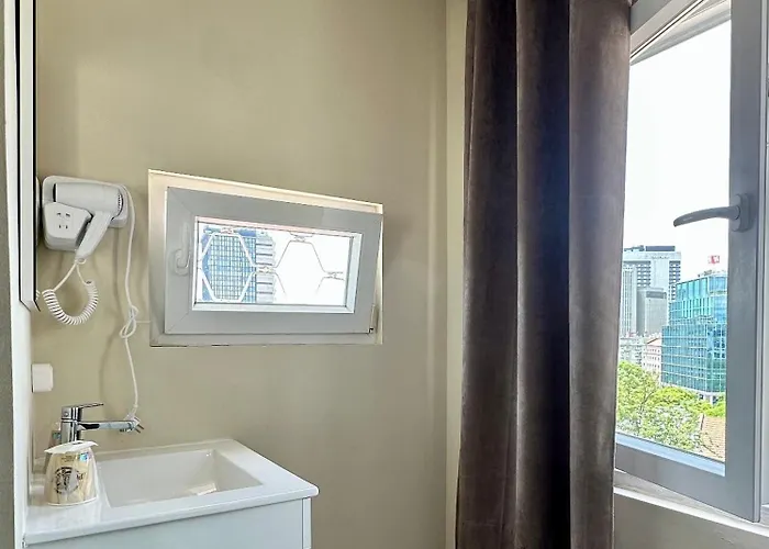 בית הארחה Residencial Duque De Saldanha ליסבון